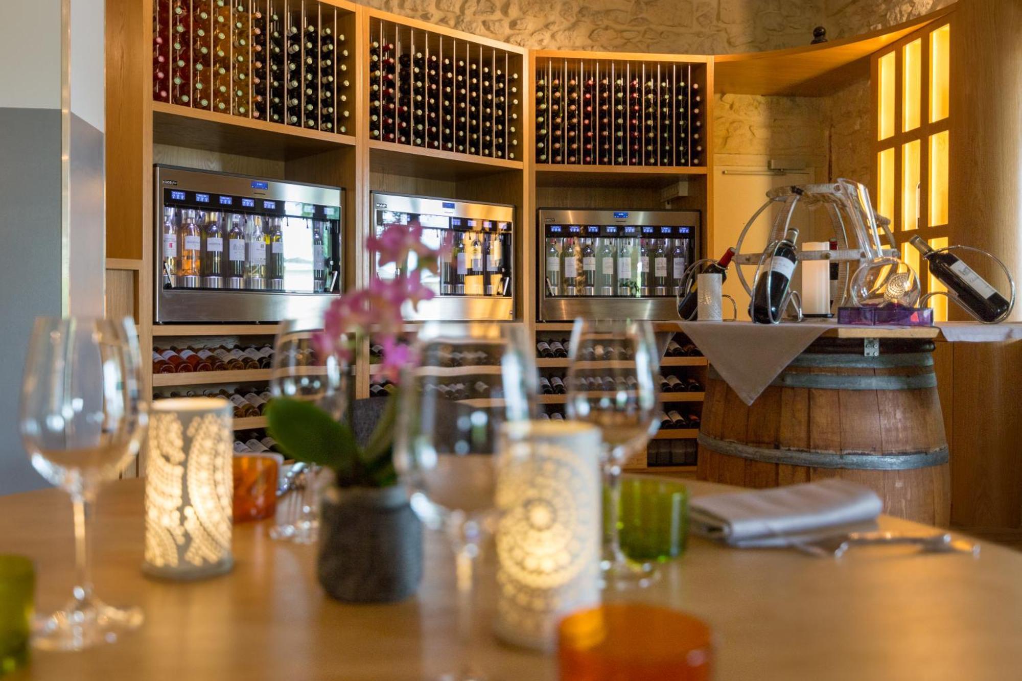 Pey La Tour - Logis Hotels & Restaurant Salleboeuf エクステリア 写真