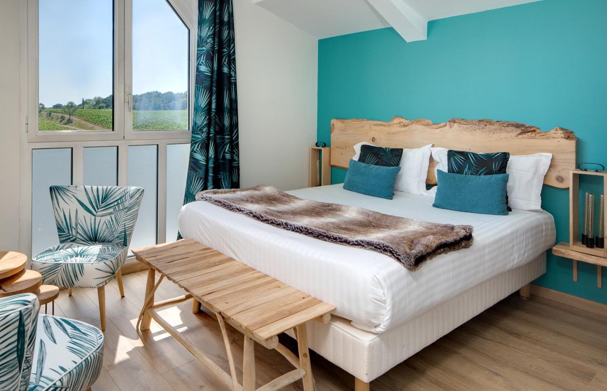 Pey La Tour - Logis Hotels & Restaurant Salleboeuf エクステリア 写真